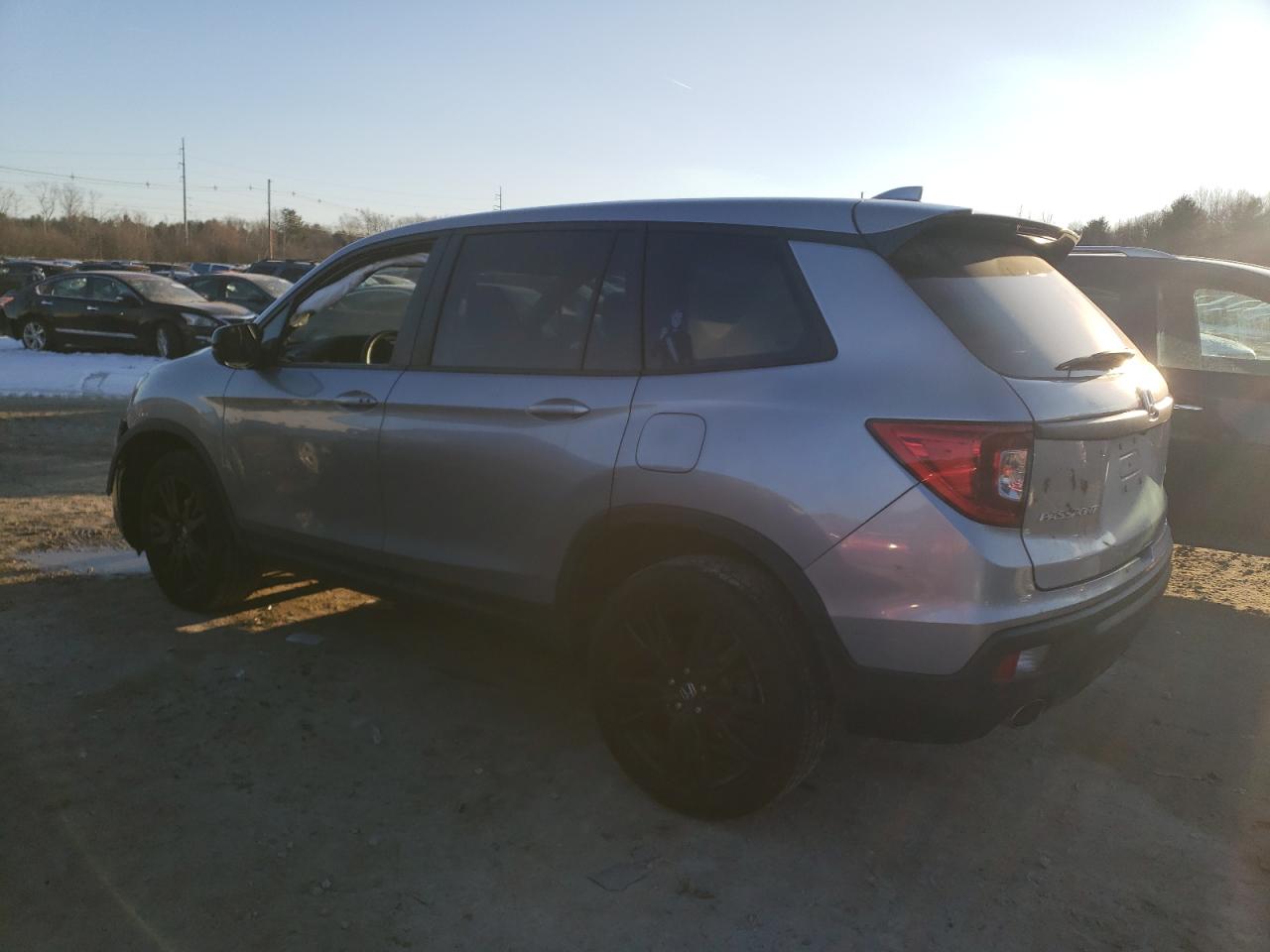 2019 Honda Passport VIN 5FNYF8H20KB020033 Copart auction photo, front end damage thumbnail 2
