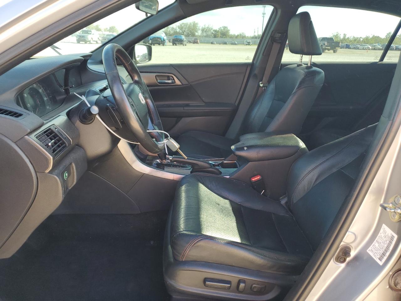 2017 Honda Accord VIN 1HGCR2F11HA175718 Copart auction photo, rear end damage thumbnail 7