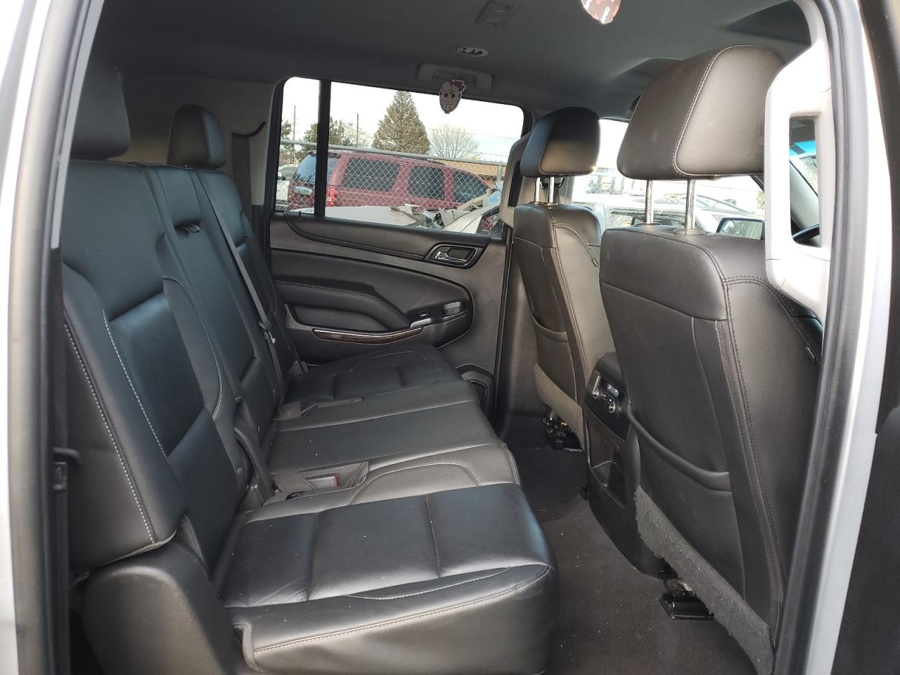 2019 Chevrolet Suburban VIN 1GNSKHKC8KR138089 Copart auction photo, front end damage thumbnail 11