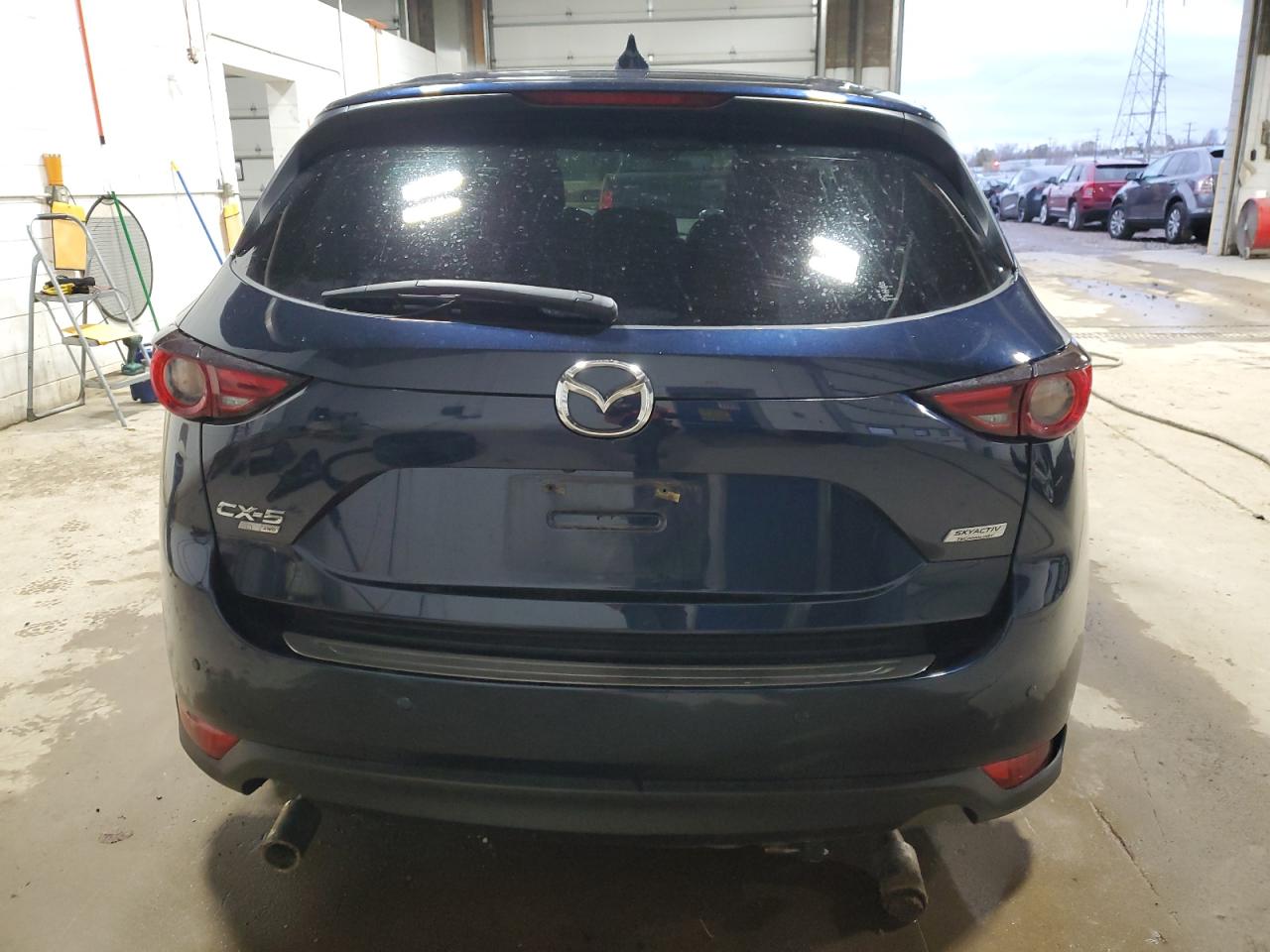 2019 Mazda CX-5 VIN JM3KFBEY3K0696655 Copart auction photo, undercarriage / side damage thumbnail 6
