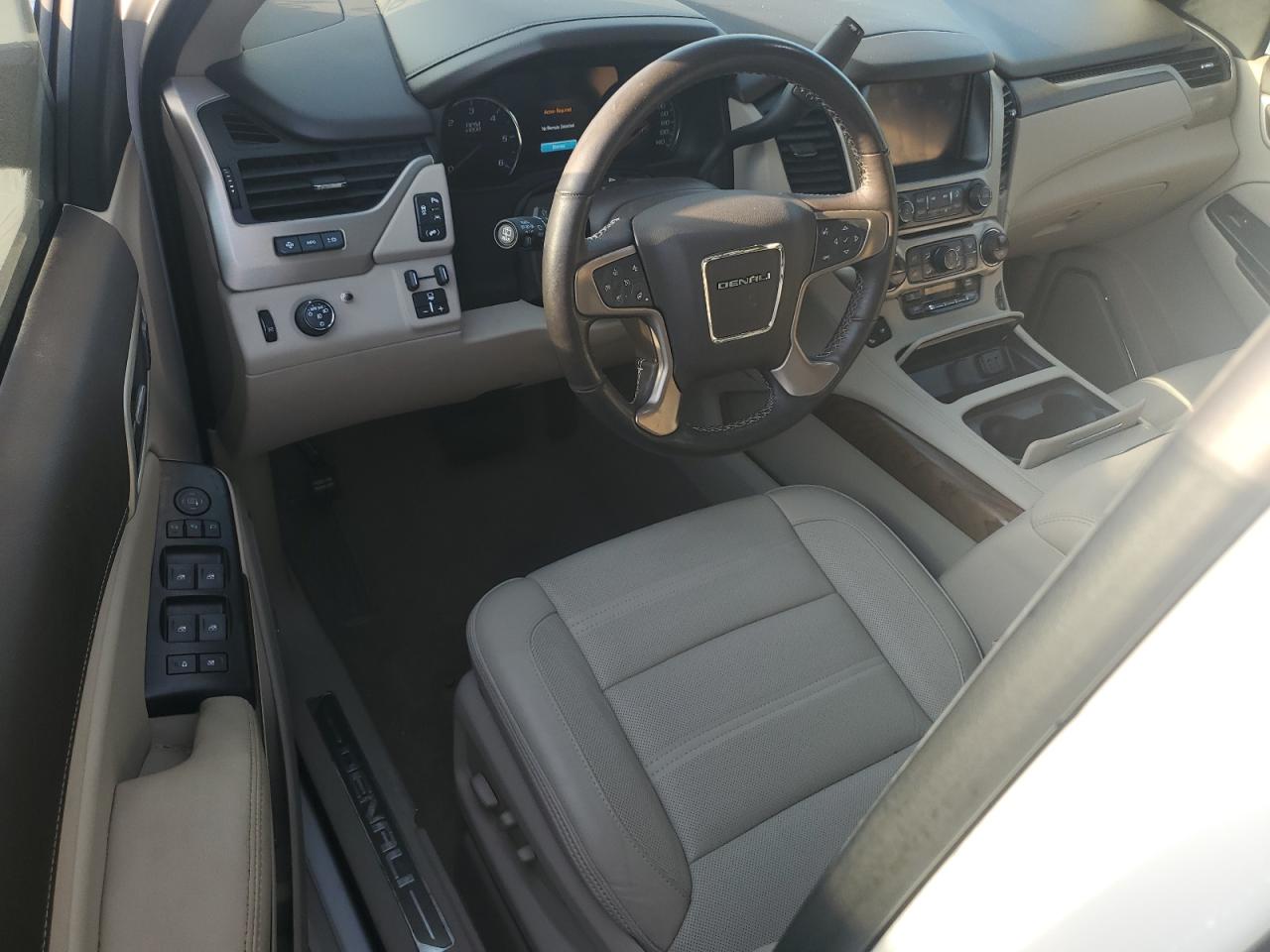 2019 GMC Yukon VIN 1GKS1HKJXKR266431 Copart auction photo, water/flood damage thumbnail 8