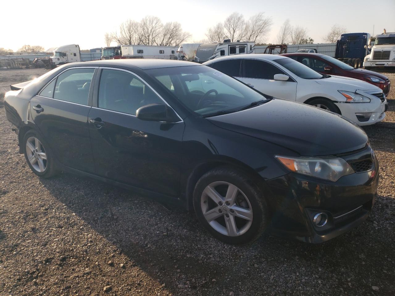2013 Toyota Camry VIN 4T1BF1FK8DU224861 Copart auction photo, rear end / minor dent/scratches damage thumbnail 4