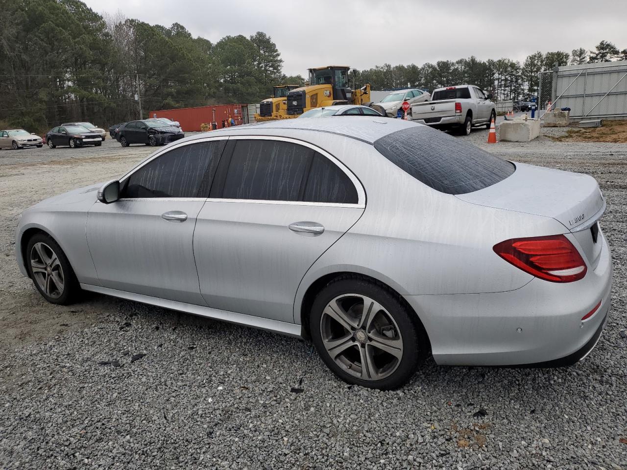2017 Mercedes-Benz E-klasse VIN WDDZF4KB3HA202449 Copart auction photo, side damage thumbnail 2