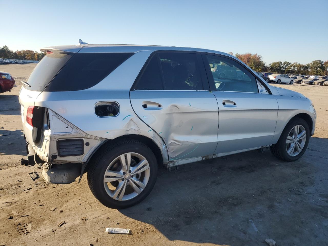 2015 Mercedes-Benz M-klasse VIN 4JGDA5HB3FA503876 Copart auction photo, rear end / side damage thumbnail 3