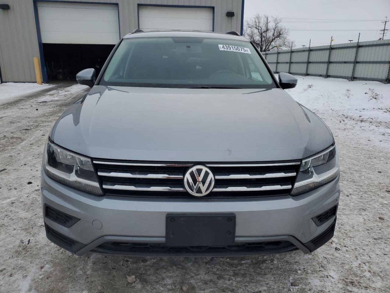 2020 Volkswagen Tiguan VIN 3VV0B7AX2LM018078 Copart auction photo, rear end damage thumbnail 5
