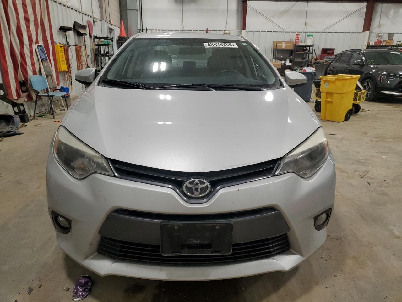 2016 Toyota Corolla VIN 5YFBURHE3GP464594 Copart auction photo, side / minor dent/scratches damage thumbnail 5