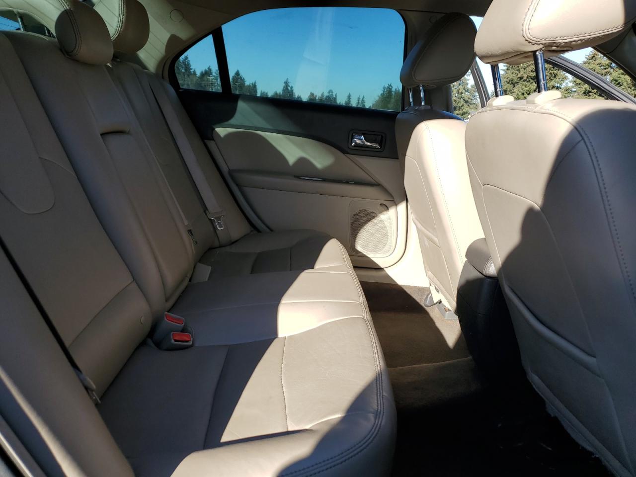 2011 Ford Fusion VIN 3FAHP0JG3BR344912 Copart auction photo, front end damage thumbnail 10