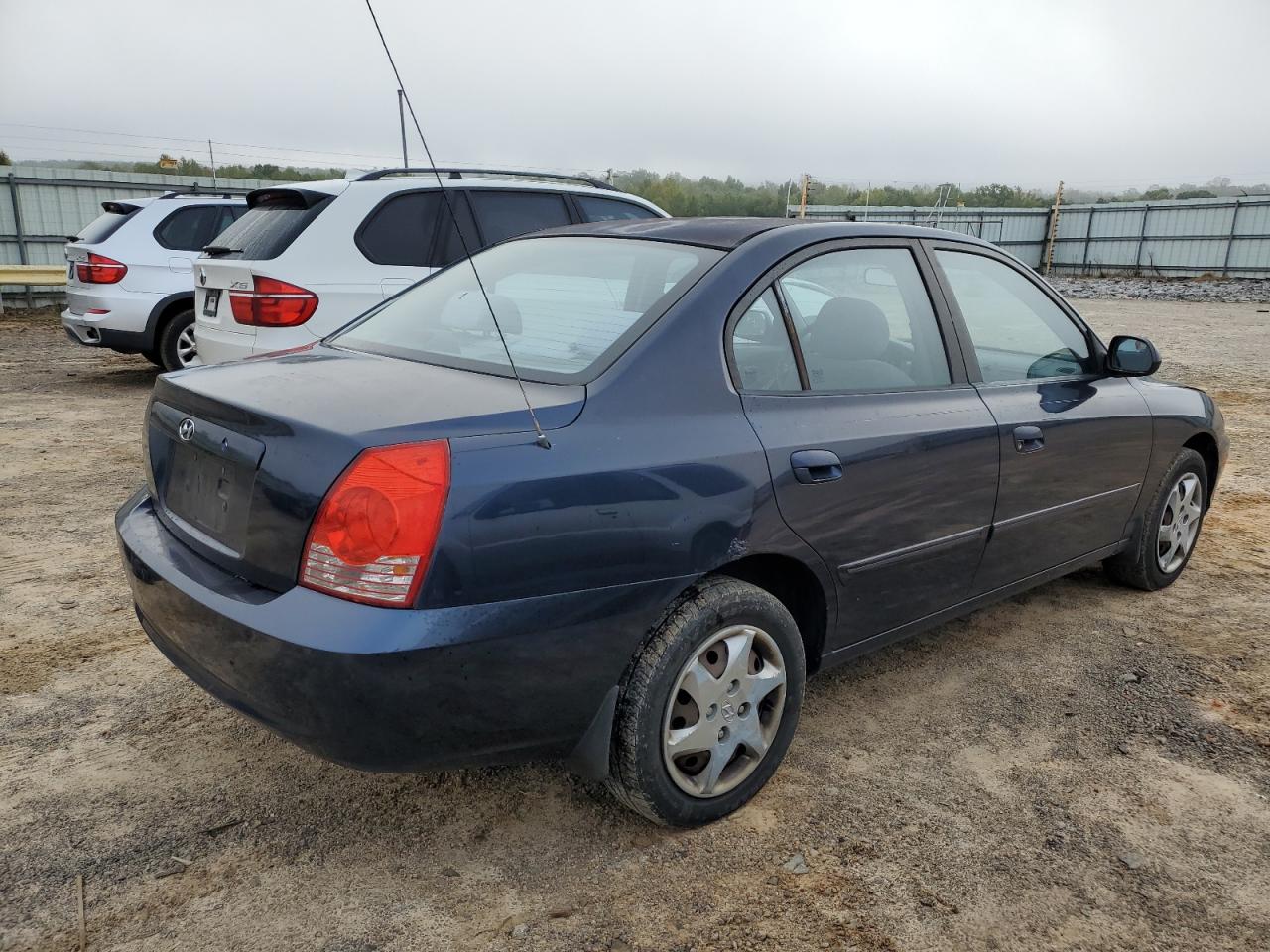 2005 Hyundai Elantra VIN KMHDN46D85U186001 Copart auction photo, front end damage thumbnail 3