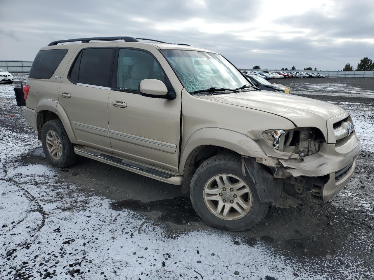 2005 Toyota Sequoia VIN 5TDBT44AX5S241398 Copart auction photo, front end / side damage thumbnail 4