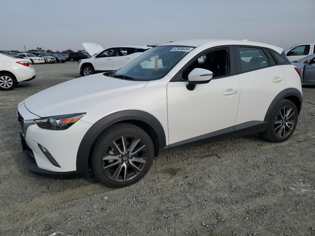 2017 Mazda CX-3 VIN JM1DKFC73H0156018