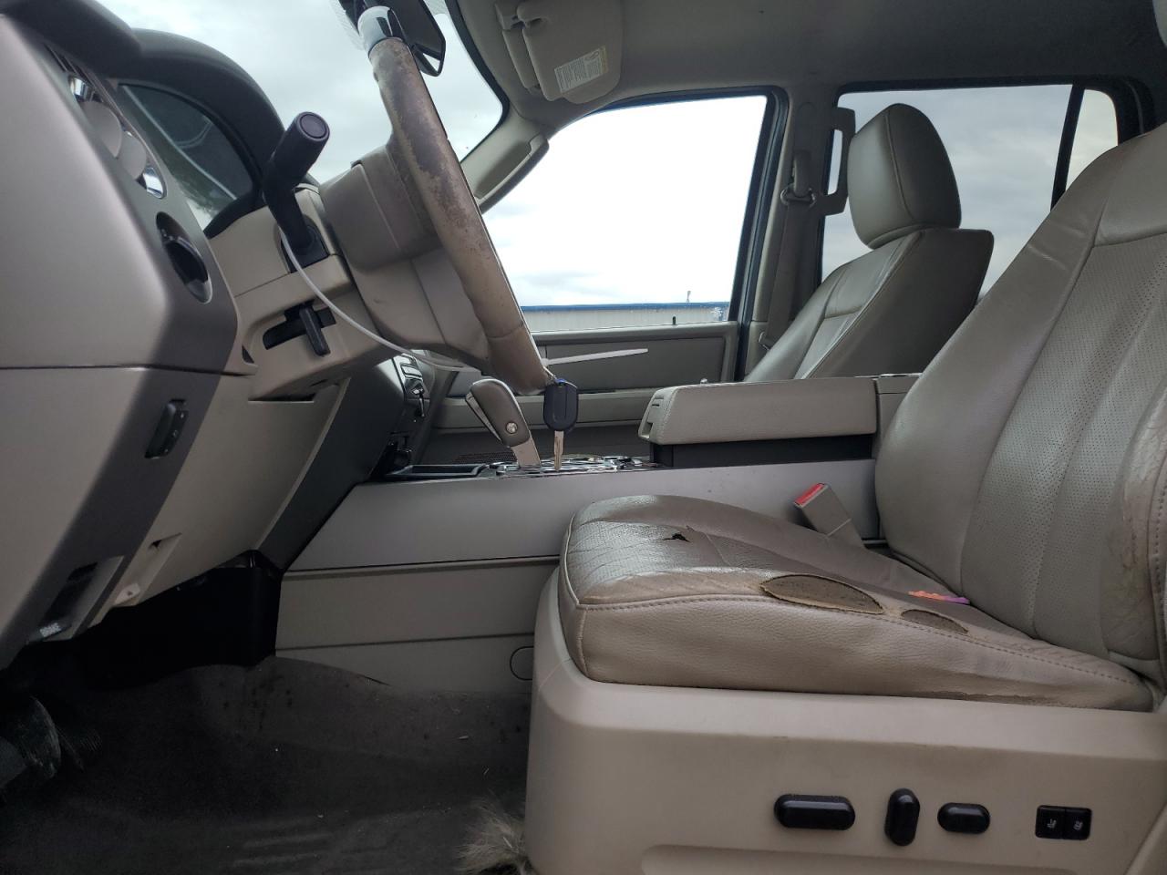 2014 Ford Expedition VIN 1FMJK1K52EEF61786 Copart auction photo, front end damage thumbnail 7