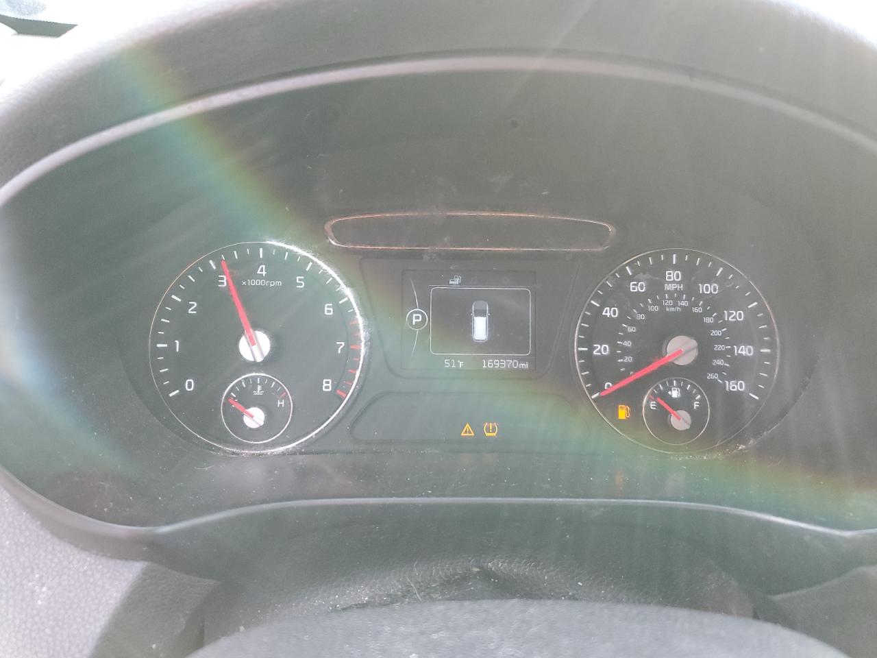 2017 KIA Sorento VIN 5XYPGDA57HG209155 Copart auction photo, front end damage thumbnail 9