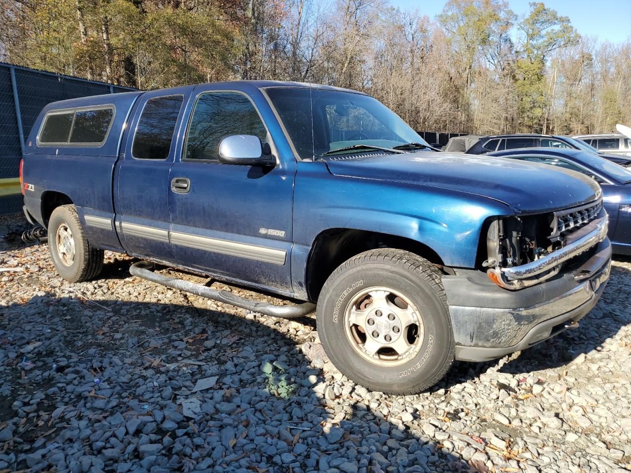 2002 Chevrolet Silverado VIN 1GCEK19T72E269122 Copart auction photo, front end / mechanical damage thumbnail 4