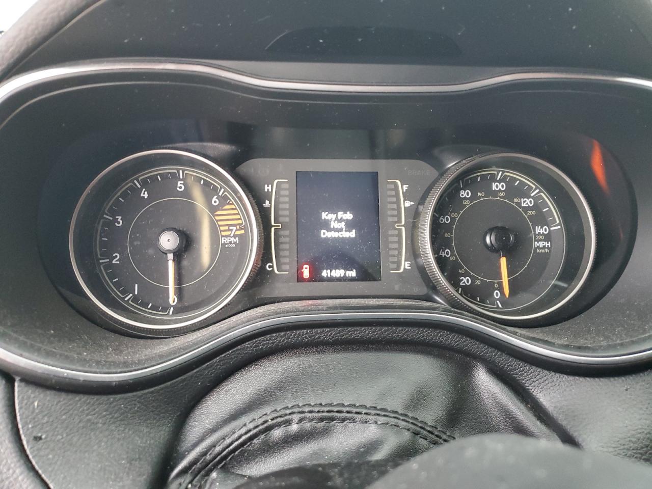 2019 Jeep Grand Cherokee VIN 1C4PJLLB8KD206964 Copart auction photo, all over damage thumbnail 9