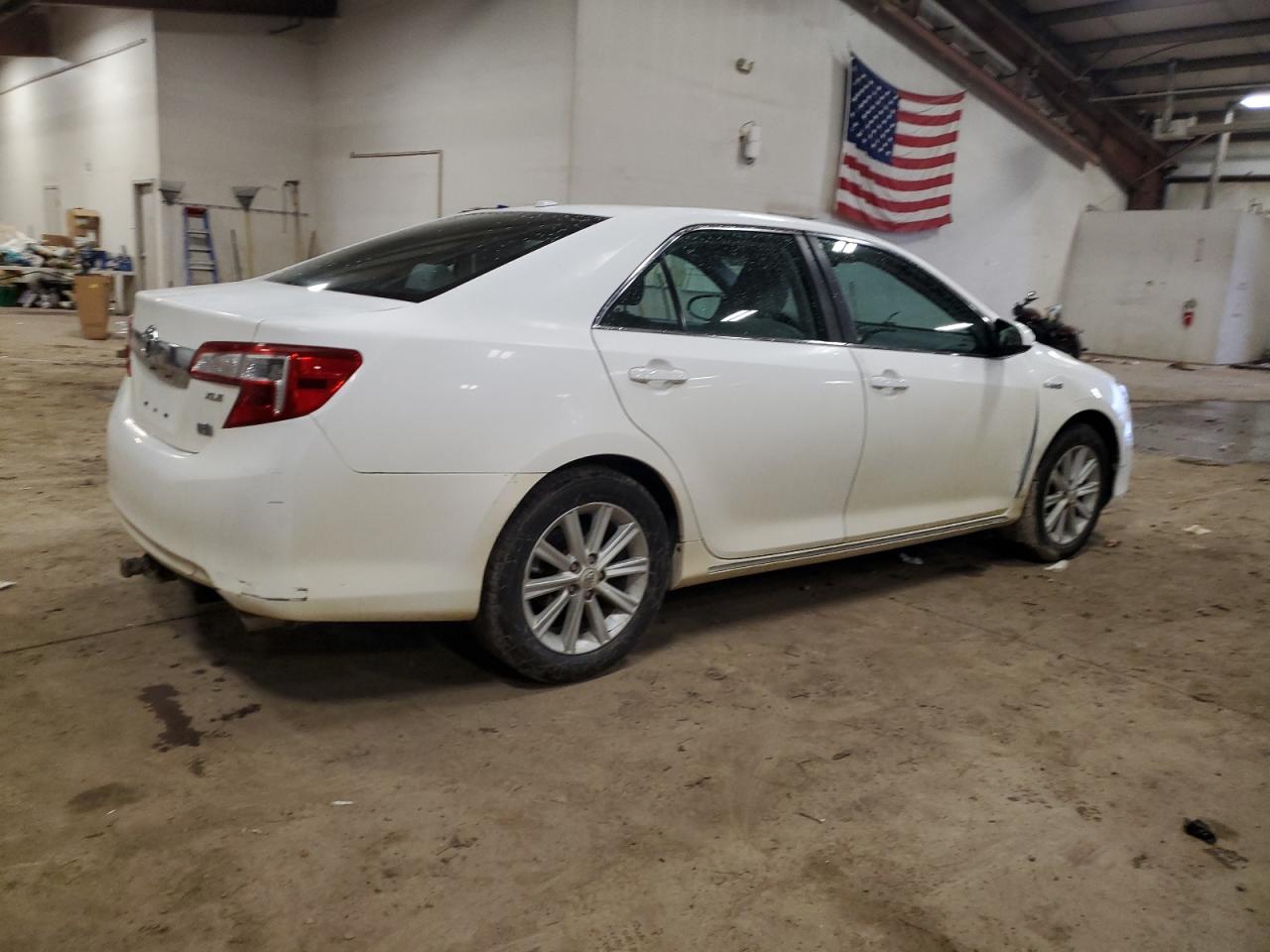 2013 Toyota Camry VIN 4T1BD1FK2DU068032 Copart auction photo, front end / side damage thumbnail 3
