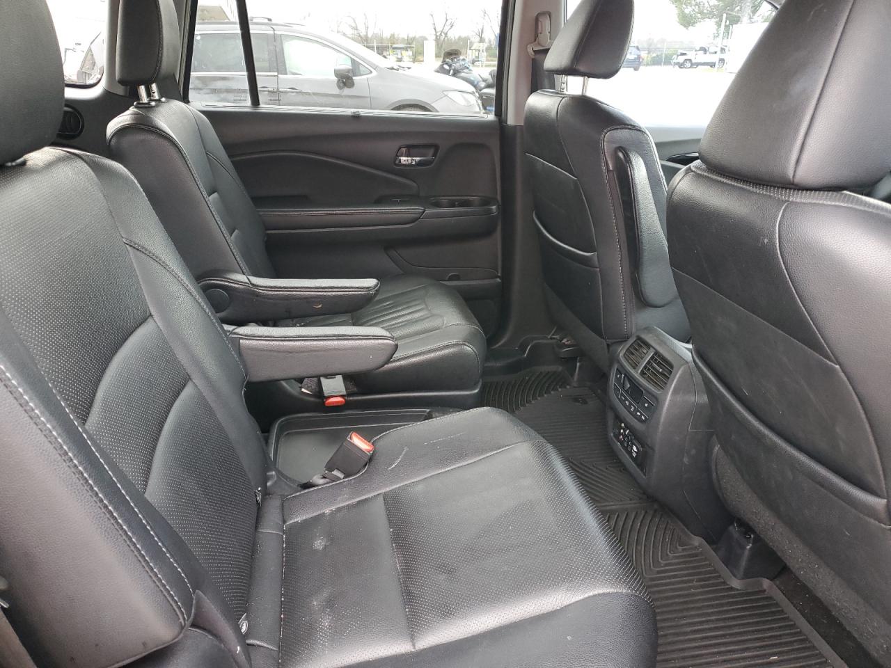 2017 Honda Pilot VIN 5FNYF6H02HB026296 Copart auction photo, front end damage thumbnail 11