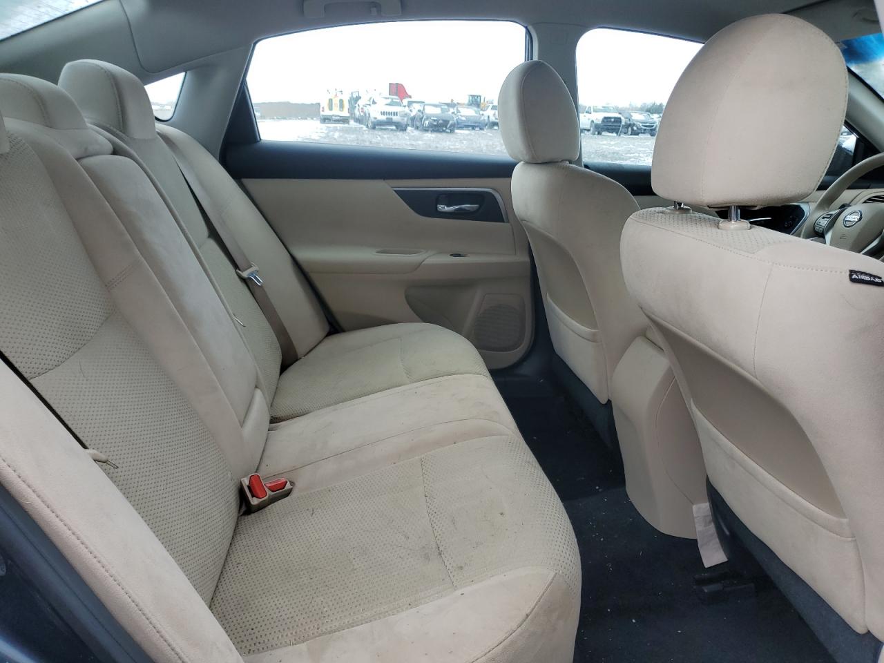 2015 Nissan Altima VIN 1N4AL3AP2FN315781 Copart auction photo, front end / minor dent/scratches damage thumbnail 11