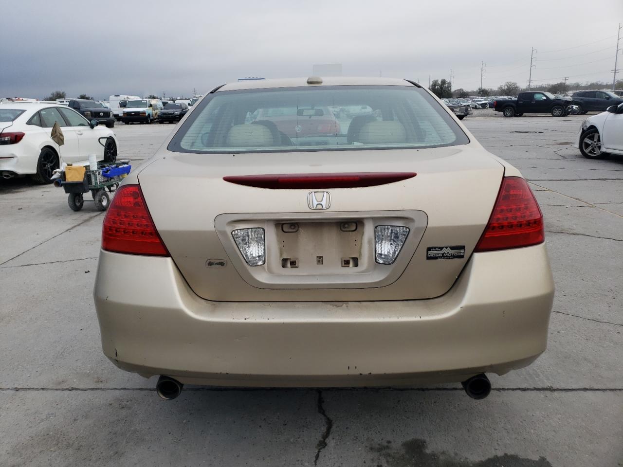 2006 Honda Accord VIN 1HGCM66546A010817 Copart auction photo, front end damage thumbnail 6