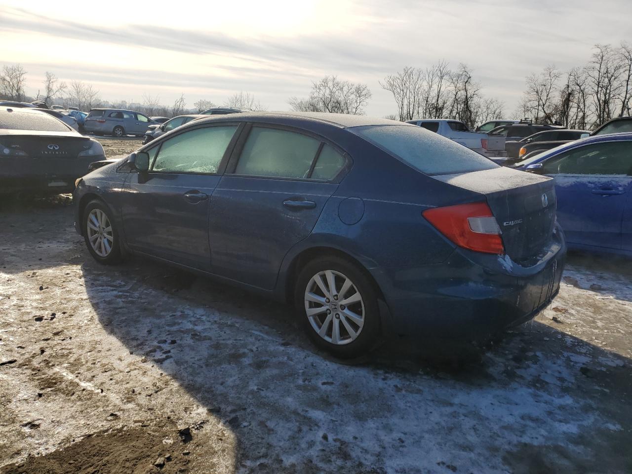 2012 Honda Civic VIN 19XFB2F83CE354927 Copart auction photo, front end / rear end damage thumbnail 2