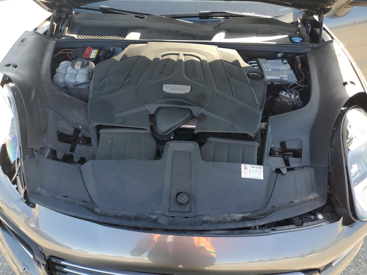 2019 Porsche Cayenne VIN WP1AA2AY3KDA18665 Copart auction photo, front end damage thumbnail 13