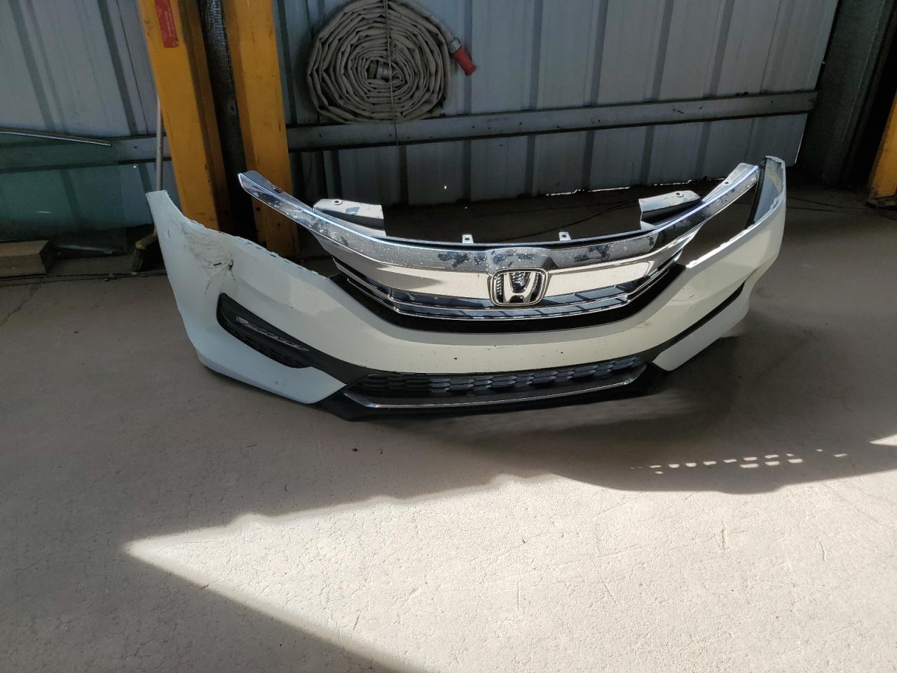 2017 Honda Accord VIN 1HGCR2F53HA209015 Copart auction photo, front end damage thumbnail 12
