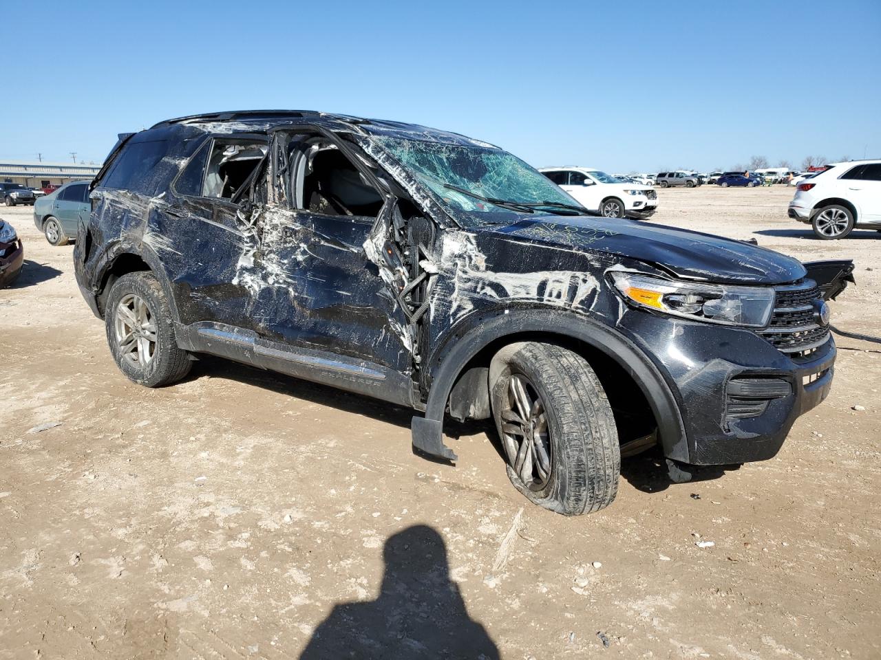 2021 Ford Explorer VIN 1FMSK7DH4MGB01501 Copart auction photo, all over damage thumbnail 4