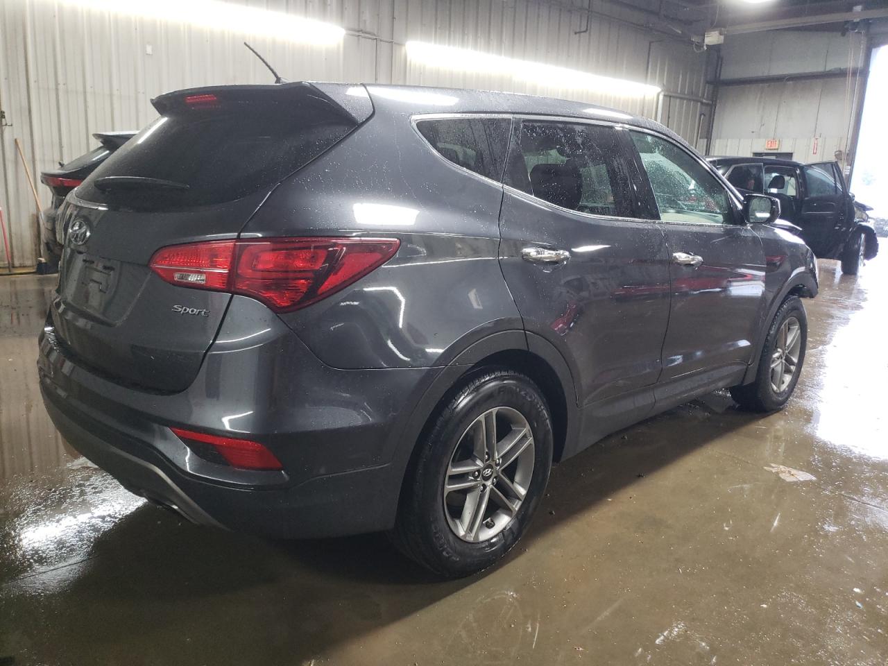 2018 Hyundai Santa Fe VIN 5XYZT3LB8JG567601 Copart auction photo, front end damage thumbnail 3
