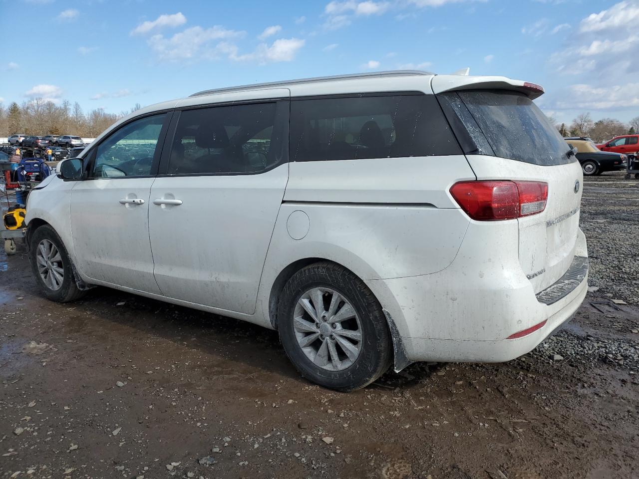 2018 KIA Sedona VIN KNDMB5C10J6364155 Copart auction photo, front end damage thumbnail 2