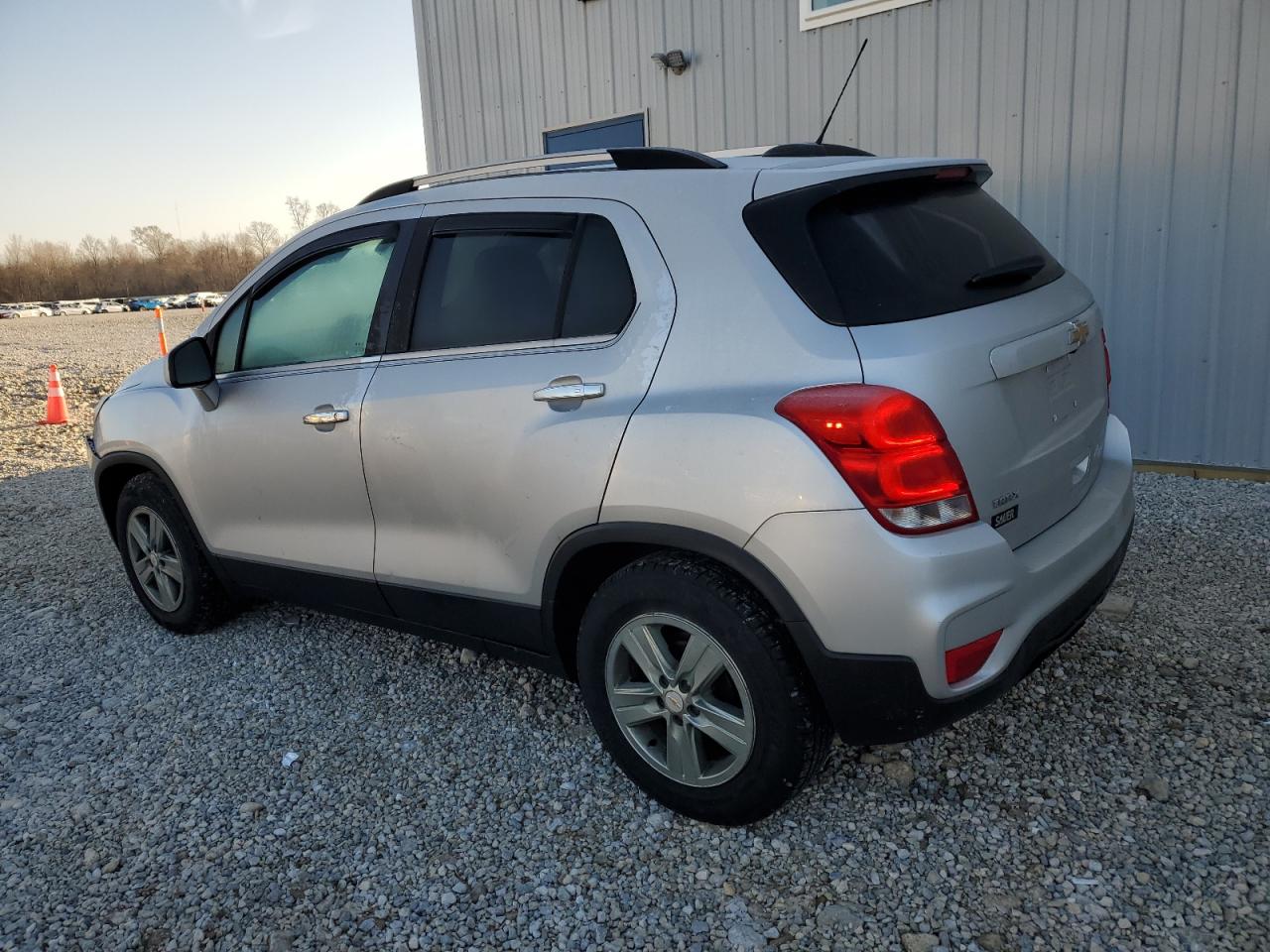 2018 Chevrolet Trax VIN KL7CJLSB5JB727101 Copart auction photo, front end damage thumbnail 2