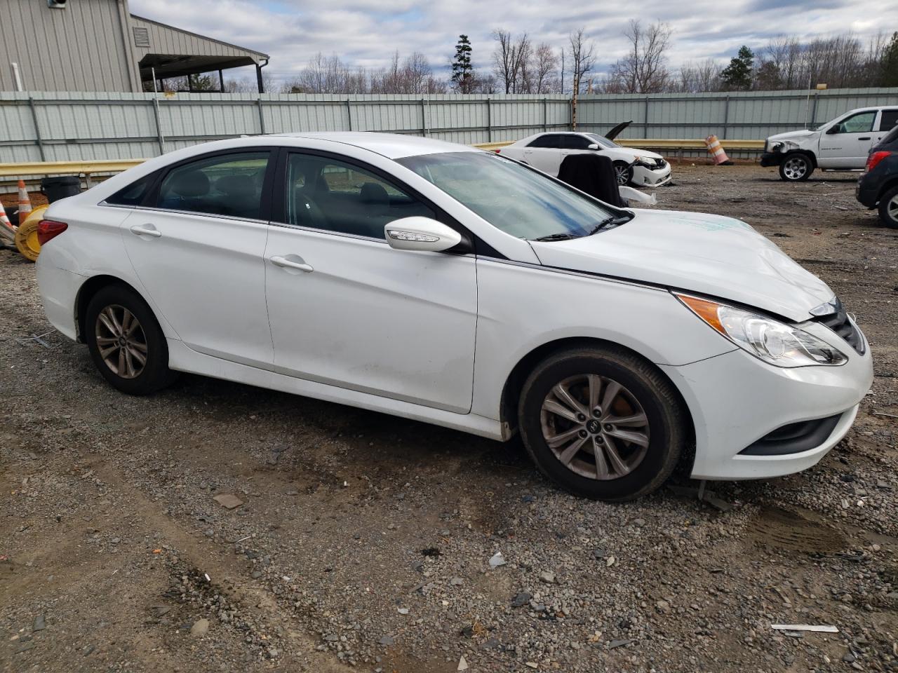 2014 Hyundai Sonata VIN 5NPEB4AC0EH841133 Copart auction photo, front end / side damage thumbnail 4