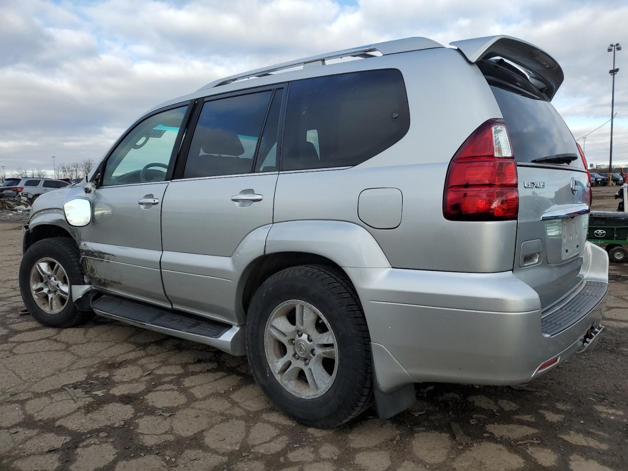 2008 Lexus GX VIN JTJBT20X580152423 Copart auction photo, side / front end damage thumbnail 2