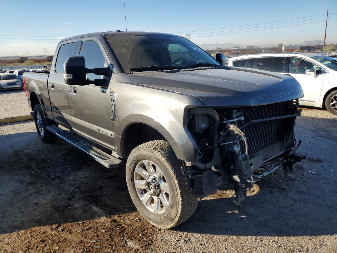 2017 Ford F250 VIN 1FT7W2BT5HED86025 Copart auction photo, front end / frame damage damage thumbnail 4
