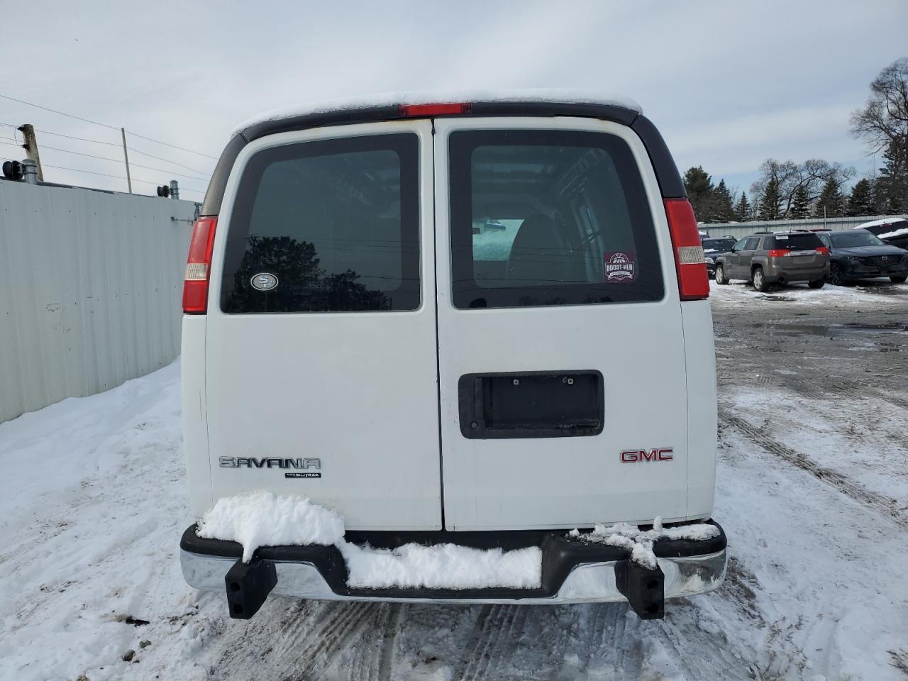 2015 GMC Savana VIN 1GTW7FCF8F1907266 Copart auction photo, front end damage thumbnail 6