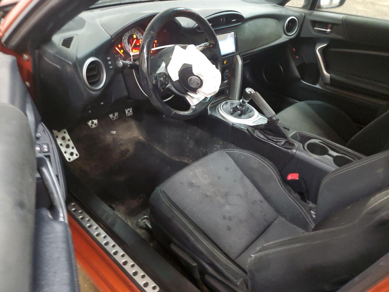2017 Toyota GT86 VIN JF1ZNAA13H9703062 Copart auction photo, front end / side damage thumbnail 8