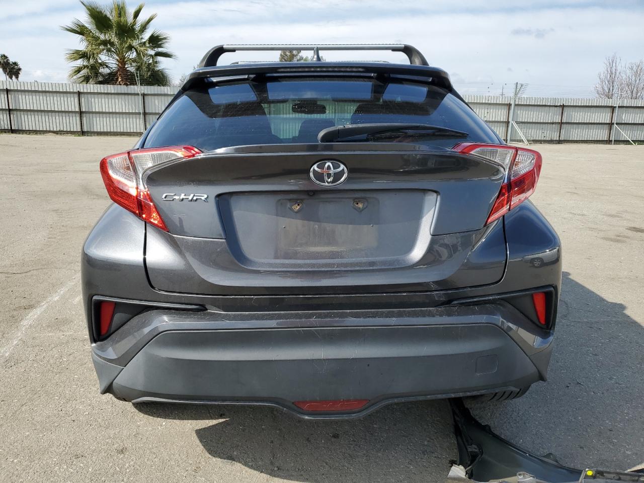 2018 Toyota C-HR VIN NMTKHMBX4JR030599 Copart auction photo, front end / side damage thumbnail 6
