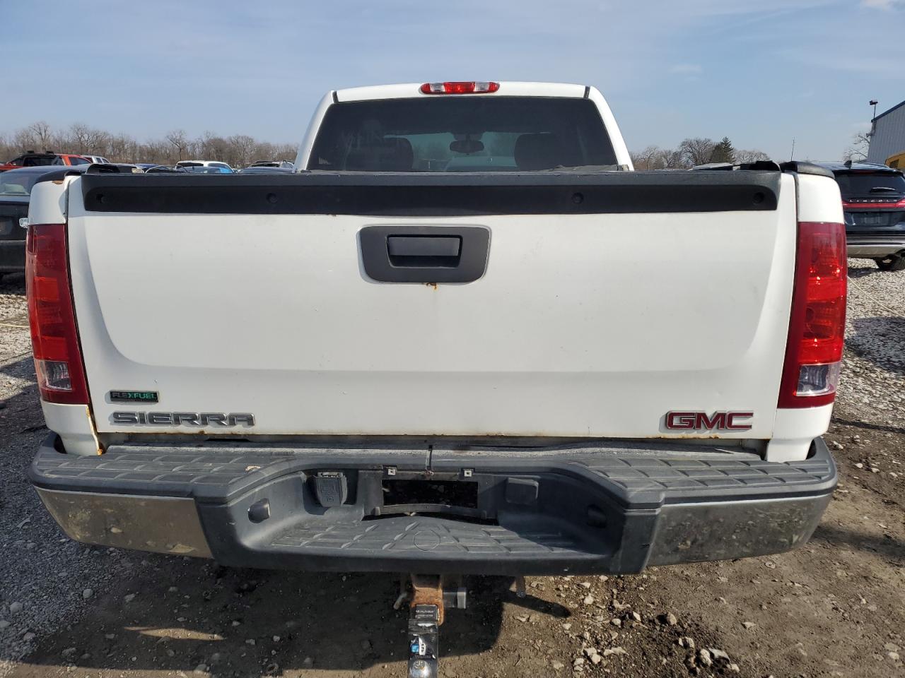 2011 GMC Sierra VIN 1GTR2UEA7BZ189576 Copart auction photo, mechanical damage thumbnail 6