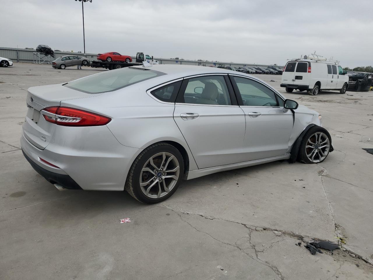 2019 Ford Fusion VIN 3FA6P0CD7KR222824 Copart auction photo, front end / minor dent/scratches damage thumbnail 3