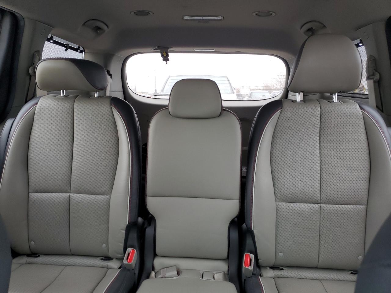 2016 KIA Sedona VIN KNDMC5C1XG6143829 Copart auction photo, front end / minor dent/scratches damage thumbnail 10
