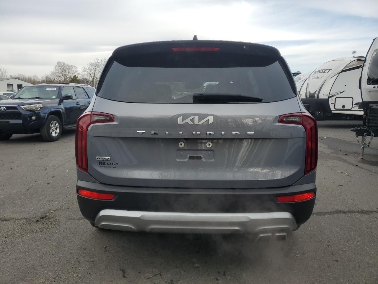 2022 KIA Telluride VIN 5XYP6DHC7NG205268 Copart auction photo, front end damage thumbnail 6