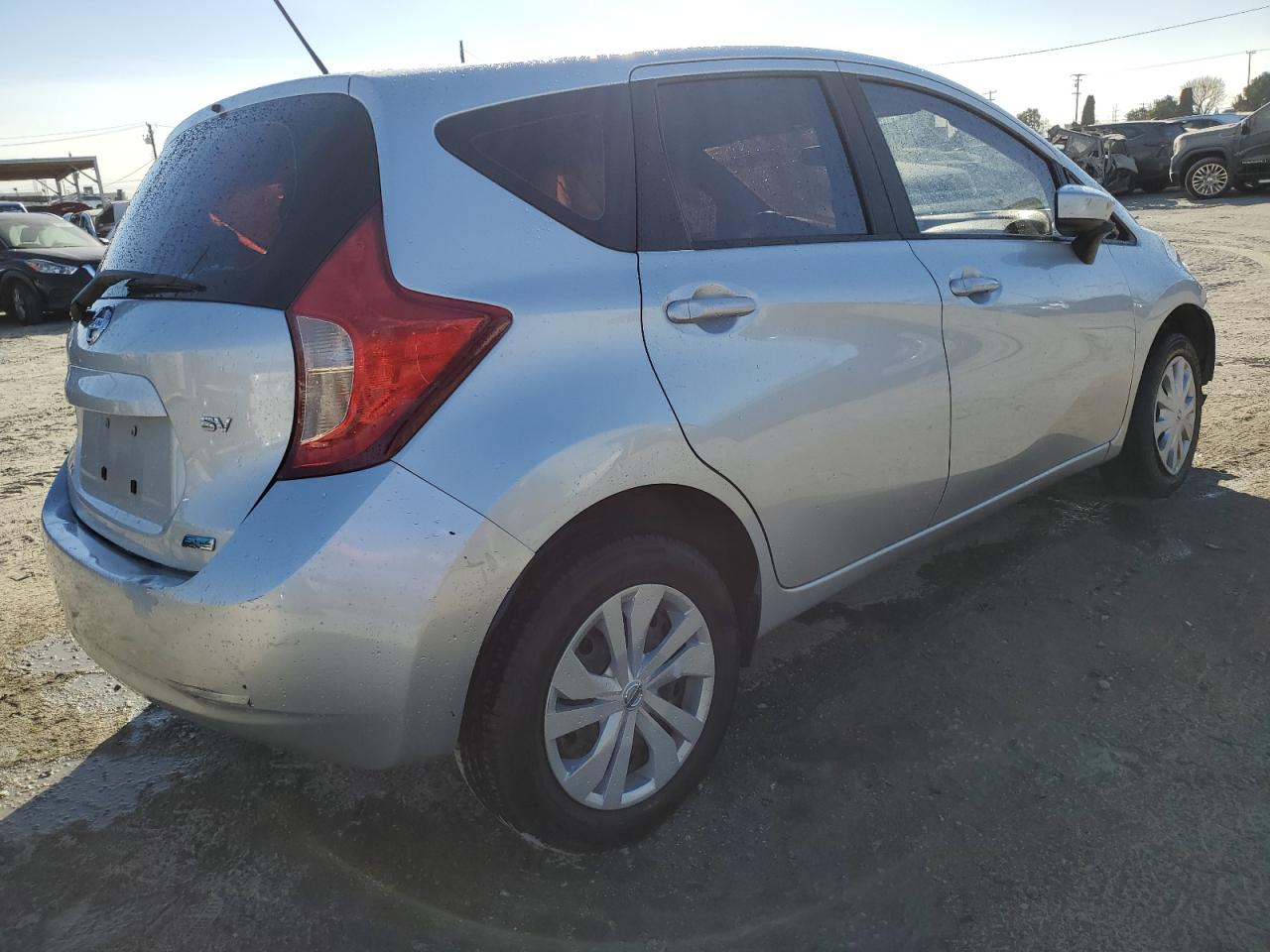 2016 Nissan Versa VIN 3N1CE2CP3GL391924 Copart auction photo, front end / rear end damage thumbnail 3
