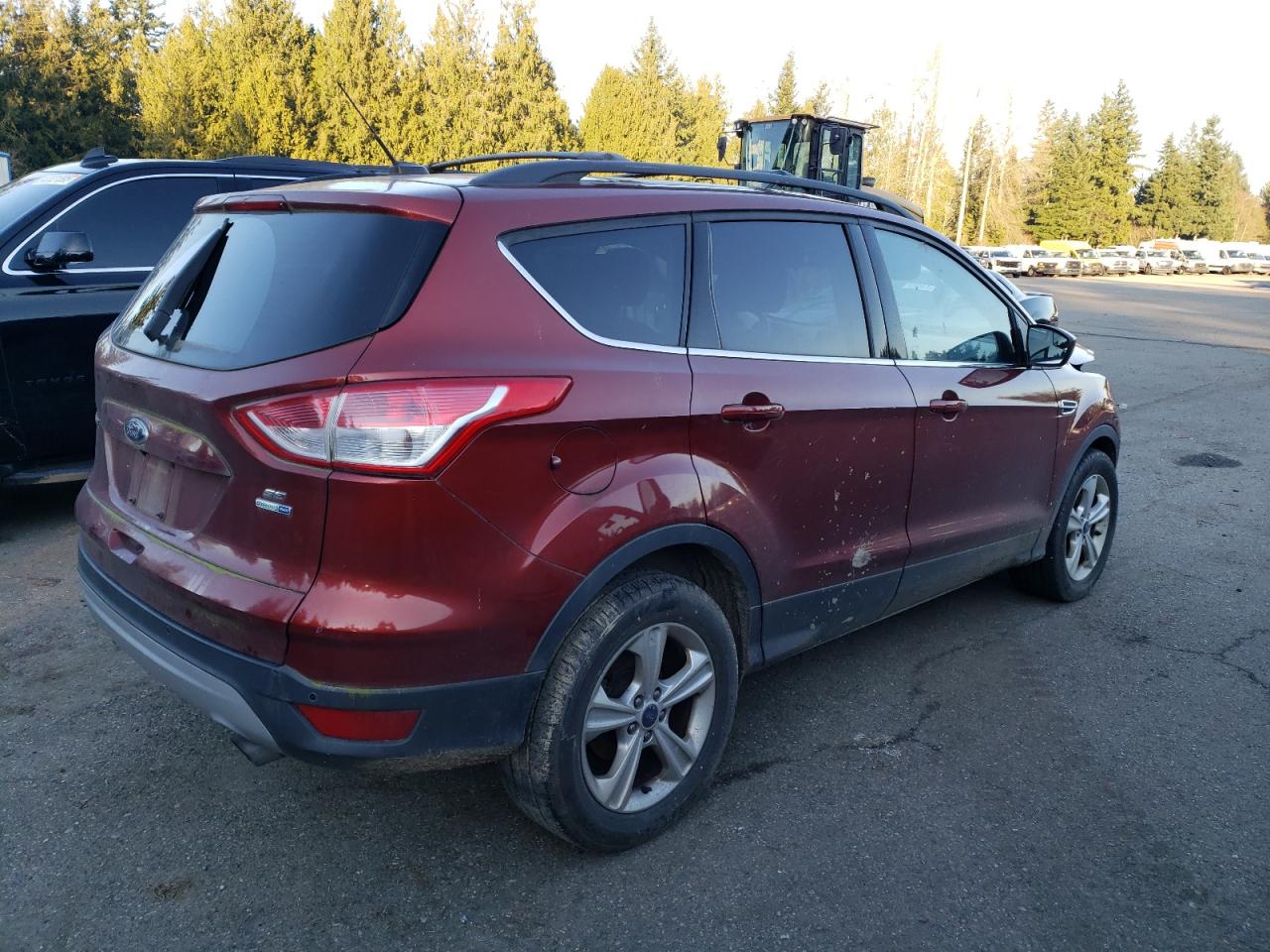 2014 Ford Escape VIN 1FMCU9G96EUB99948 Copart auction photo, front end damage thumbnail 3