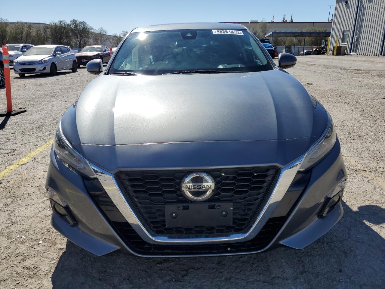 2019 Nissan Altima VIN 1N4BL4DV0KC118568 Copart auction photo, side damage thumbnail 5