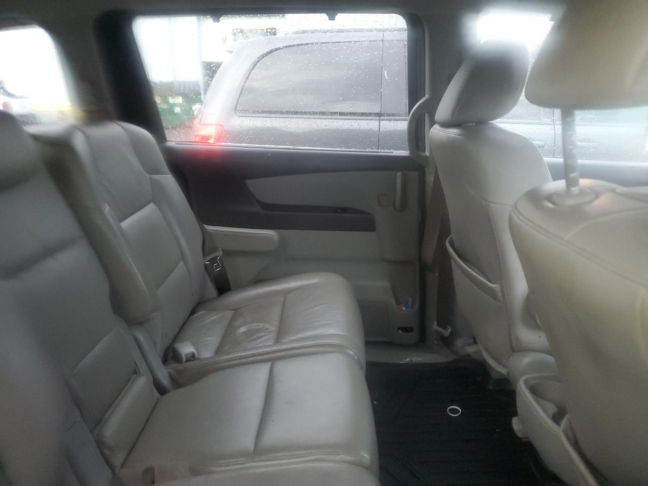 2011 Honda Odyssey VIN 5FNRL5H60BB001173 Copart auction photo, front end / side damage thumbnail 11
