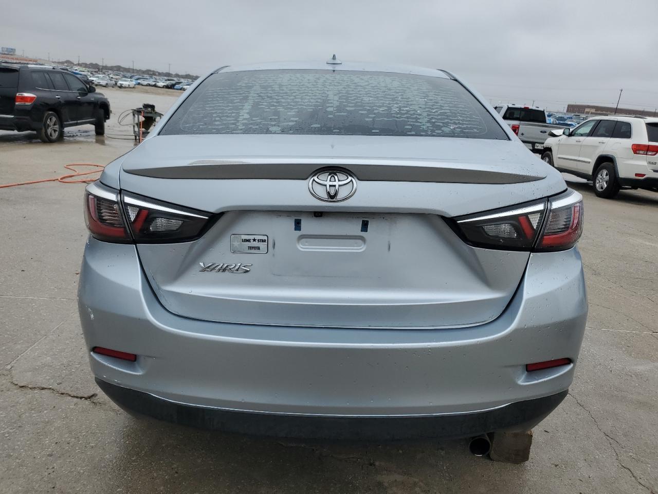 2020 Toyota Yaris VIN 3MYDLBYV2LY712526 Copart auction photo, front end / side damage thumbnail 6