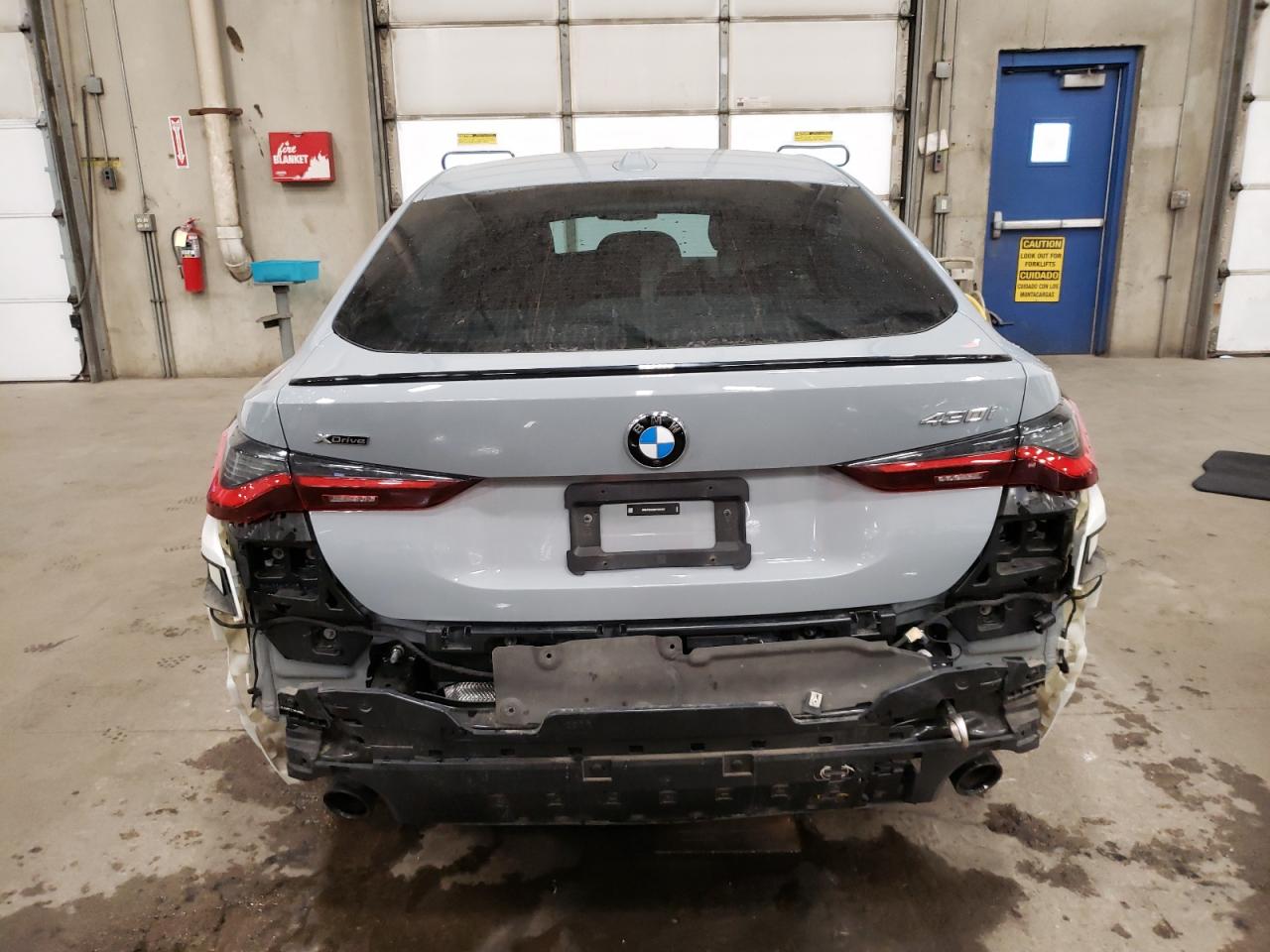 2024 BMW 4er VIN WBA73AV06RFR99302 Copart auction photo, all over / undercarriage damage thumbnail 6