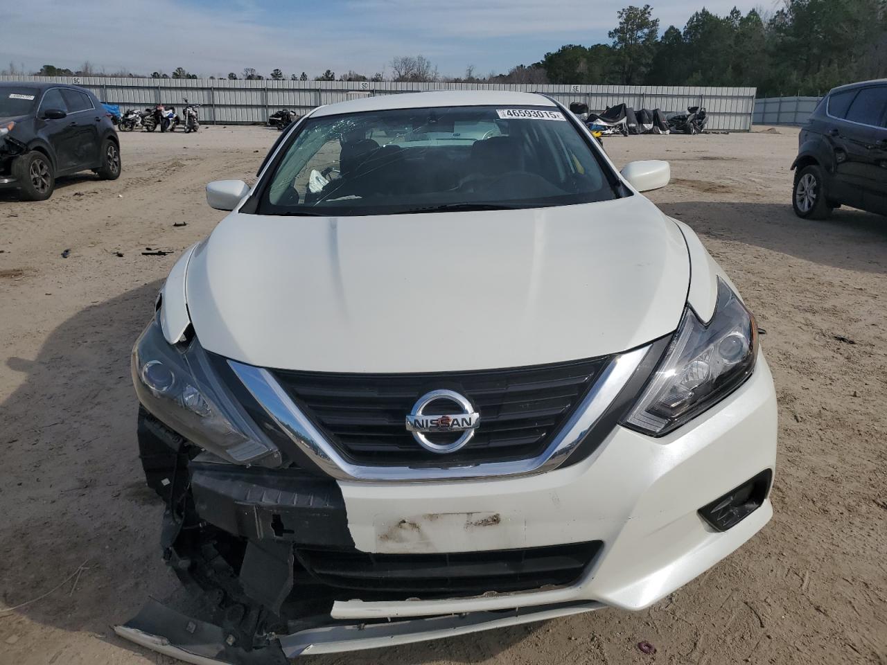 2017 Nissan Altima VIN 1N4AL3AP3HC235081 Copart auction photo, rear end / side damage thumbnail 5