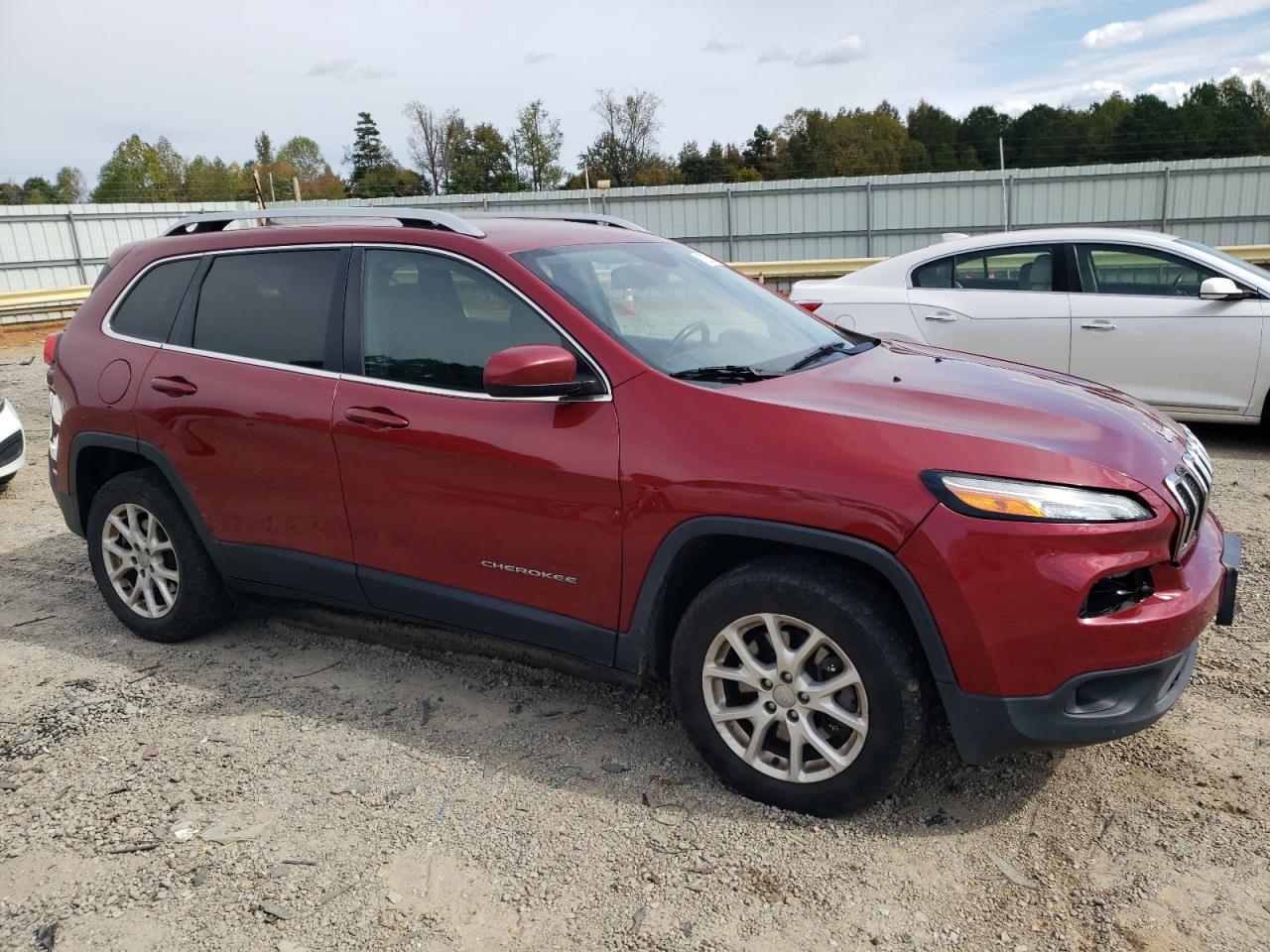 2017 Jeep Grand Cherokee VIN 1C4PJMCB9HW506757 Copart auction photo, front end / minor dent/scratches damage thumbnail 4