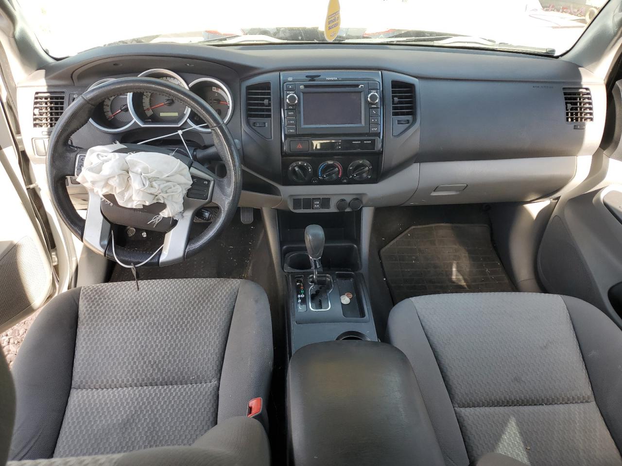 2013 Toyota Tacoma VIN 5TFJX4CN6DX024668 Copart auction photo, front end / rear end damage thumbnail 8