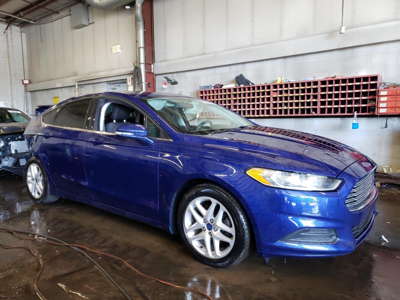 2016 Ford Fusion VIN 3FA6P0H79GR169425 Copart auction photo, rear end / minor dent/scratches damage thumbnail 4