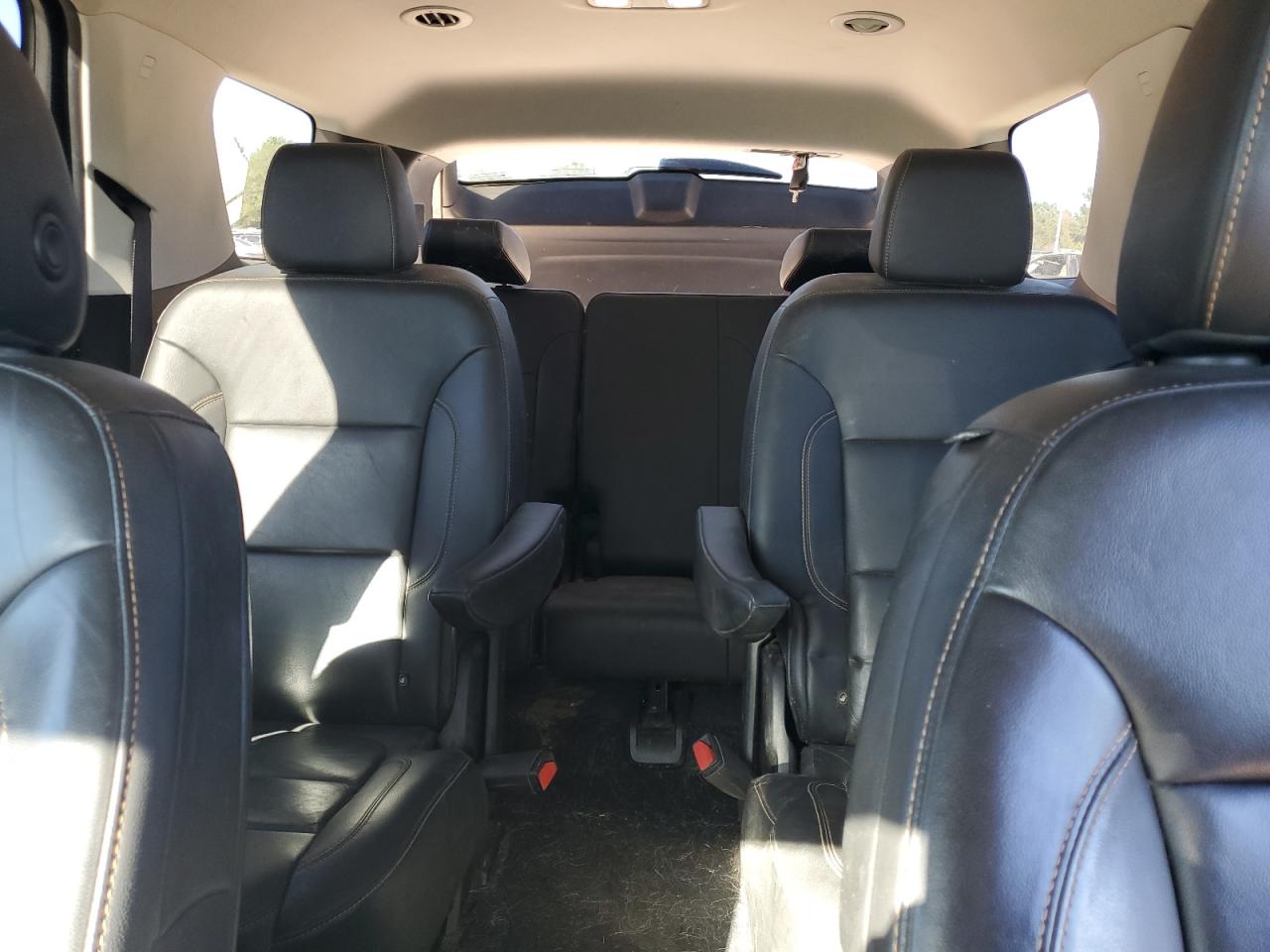 2021 Chevrolet Traverse VIN 1GNERJKW8MJ246031 Copart auction photo, front end / side damage thumbnail 10